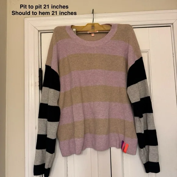 Lisa Todd women’s sweater size M. - Picture 1 of 6